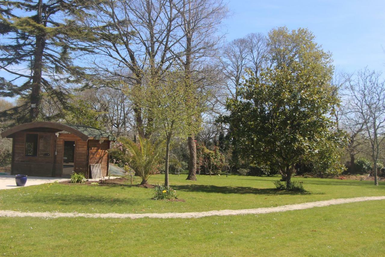 La Maison De L'Odet Gouesnach Bagian luar foto